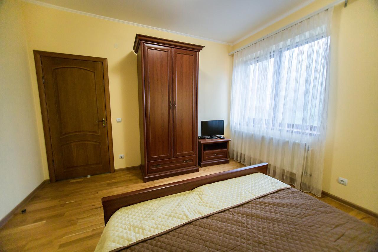 Пори Року Pension Siniak Buitenkant foto